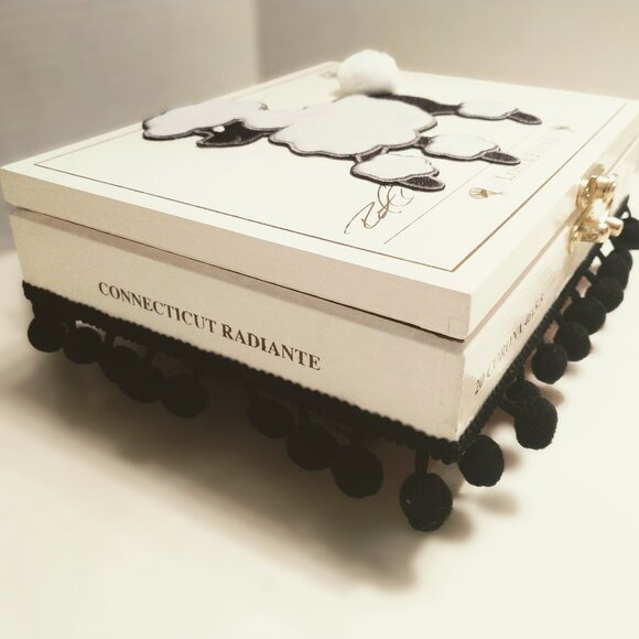 Suenos de Saundra Upcycled Collection, Lost & Found Cigar Box, Purse - Picture 4 of 11